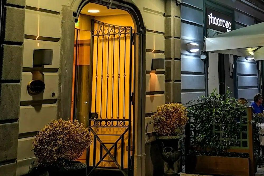 Hotel Potenza Neapel Exteriör bild